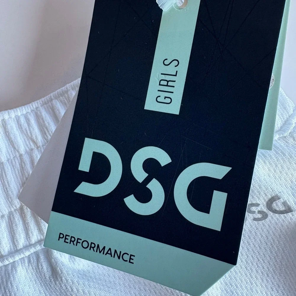 DSG Girls‎ Performance Mid Rise Shorts White Black Stripe Size XL 16 NWT
